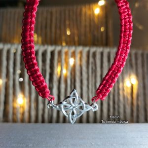 Pulsera en Macramé de Nudo de Brujas Plata de Ley 925 - Roja